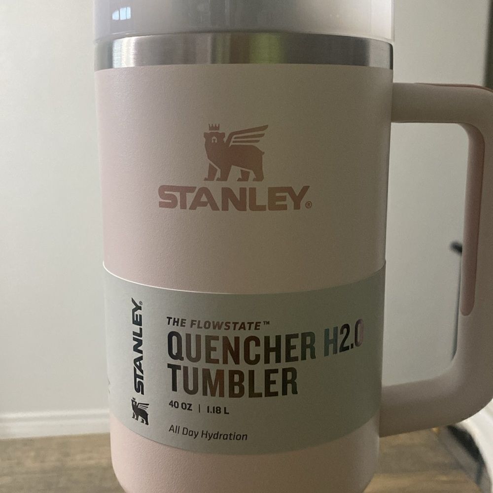 NWT- STANLEY- Quencher H2.0 tumbler- Rose Quartz- 40oz - Picture 3 of 8